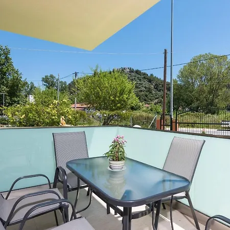 Appartement Laskaridis